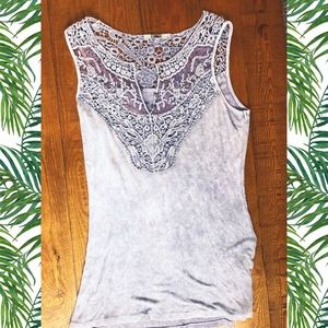 Beautiful design top!